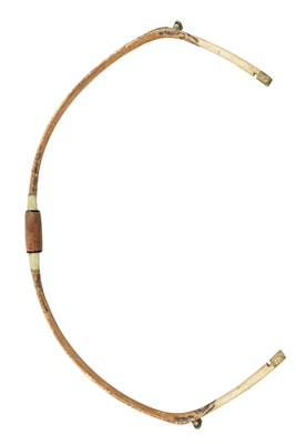 Lot 34 - A CHINESE COMPOSITE BOW, QING DYNASTY, MID-19TH CENTURY