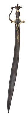 Lot 52 - â’¶ AN INDIAN SHORTSWORD (SOSUN PATAH), LATE 17TH/18TH CENTURY
