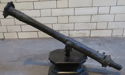Lot 85 - A SOUTH EAST ASIAN SMALL CANNON (LANTAKA), 19TH CENTURY