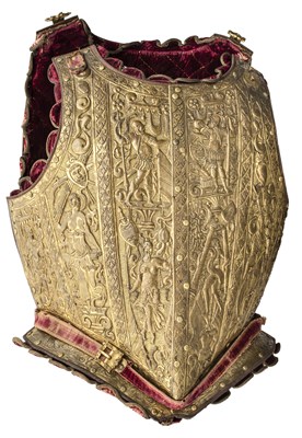 Lot 220 - â€¡ A FINE AND EXCEPTIONALLY RARE NORTH GERMAN PARADE CUIRASS WITH EMBOSSED AND CHASED DECORATION