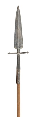 Lot 288 - â’¶ A MILITARY SPONTOON