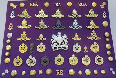 Lot 489 - â’¶ ROYAL ARTILLERY AND OTHER INSIGNIA, CIRCA 1902-14 AND LATER