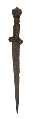 Lot 124 - A RARE NORTH EUROPEAN BALLOCK DAGGER