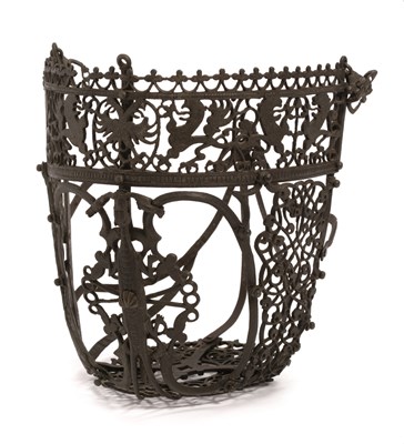 Lot 164 - A RARE GERMAN HORSE MUZZLE