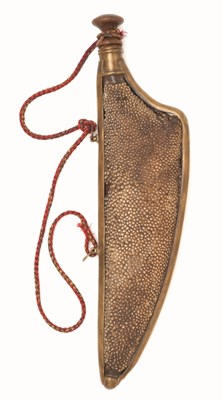 Lot 259 - AN UNUSUAL POWDER-FLASK