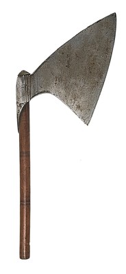 Lot 33 - A SOUTH INDIAN AXE