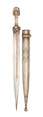 Lot 58 - A CAUCASIAN SILVER-MOUNTED KINDJAL