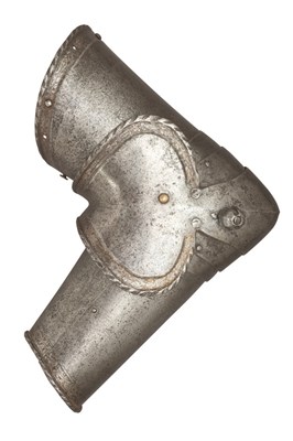 Lot 216 - A RARE EUROPEAN ETCHED AND GILT VAMBRACE FOR THE TILT