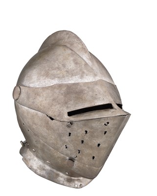Lot 427 - A COMPOSITE GERMAN CLOSE HELMET FOR HEAVY FIELD USE