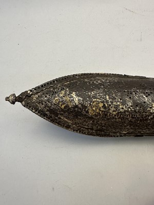 Lot 552 - A SOUTH INDIAN ARM DEFENCE (DASTANA), 17TH/18TH CENTURY, POSSIBLY ARCOT OR MADRAS, TAMIL NADU