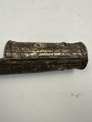 Lot 552 - A SOUTH INDIAN ARM DEFENCE (DASTANA), 17TH/18TH CENTURY, POSSIBLY ARCOT OR MADRAS, TAMIL NADU