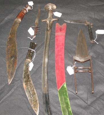 Lot 48 - AN INDIAN SWORD (TALWAR) WITH PRESENTATION INSCRIPTION TO MAJOR A. B. BLAXLAND