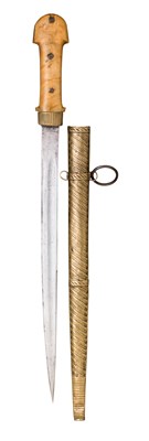 Lot 68 - A CAUCASIAN DAGGER
