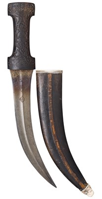 Lot 76 - A PERSIAN DAGGER (JAMBIYA)
