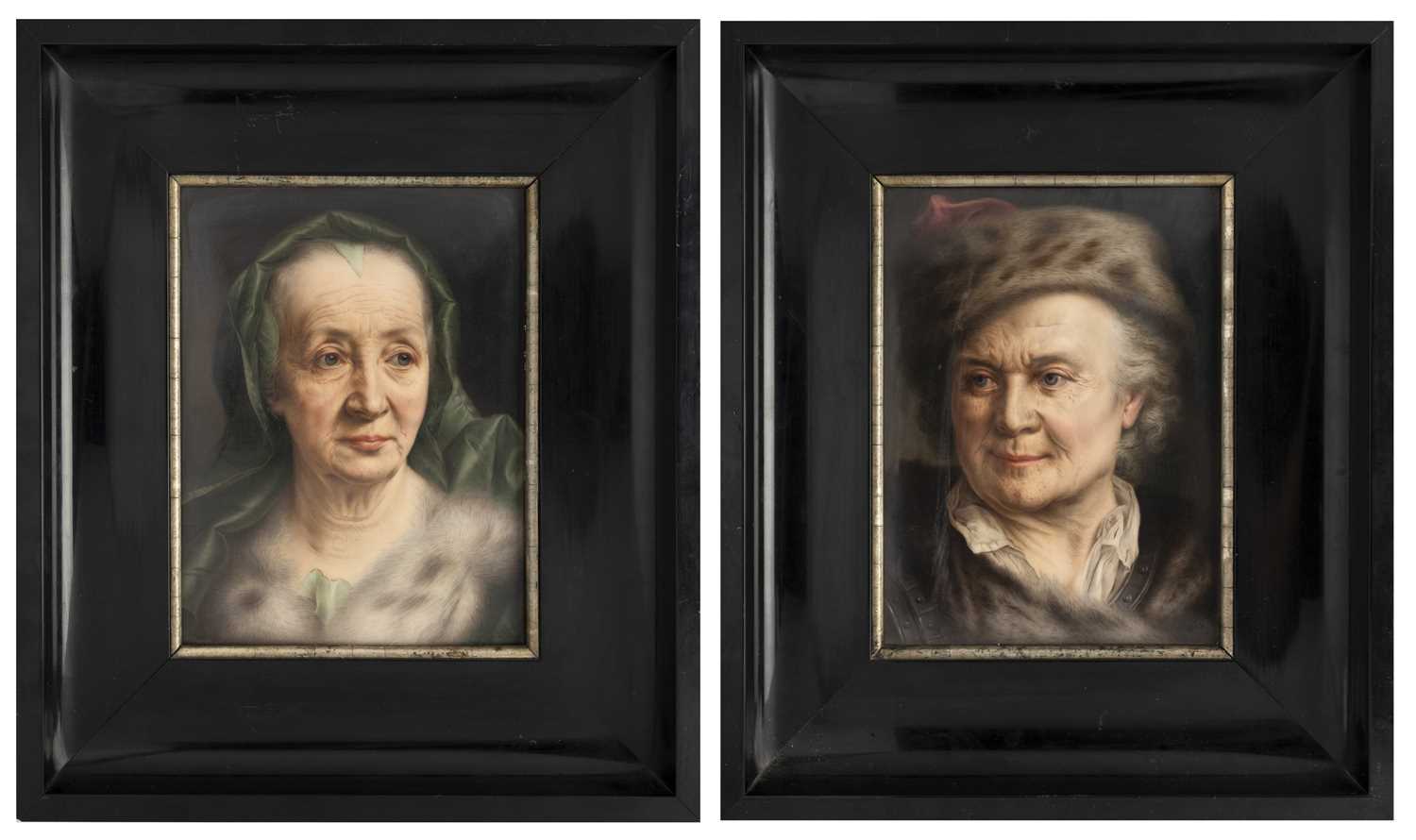 Lot 2 - A PAIR OF BERLIN (KPM) PAINTED PORCELAIN PLAQUES OF GENRE PORTRAITS, CIRCA 1900