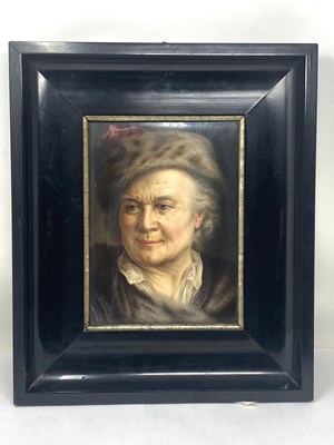 Lot 2 - A PAIR OF BERLIN (KPM) PAINTED PORCELAIN PLAQUES OF GENRE PORTRAITS, CIRCA 1900