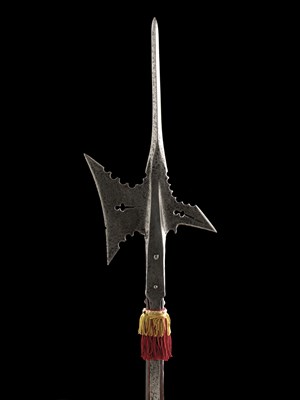 Lot 346 - **A HALBERD