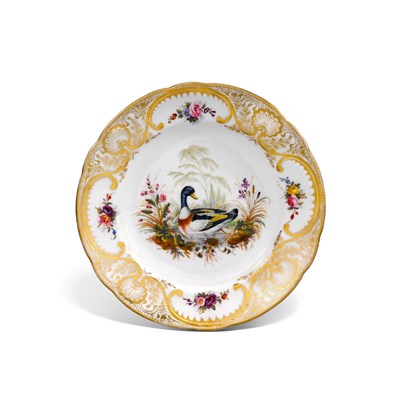 Lot 21 - A SET OF THREE NANTGARW PLATES, CIRCA 1820