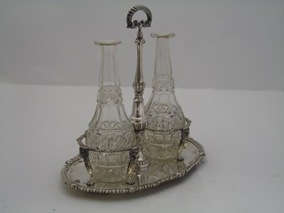 Lot 149 - A SILVER CRUET STAND