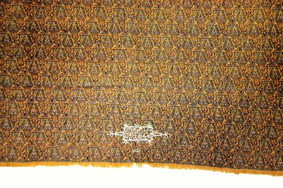 Lot 267 - A KIRMAN SHAWL