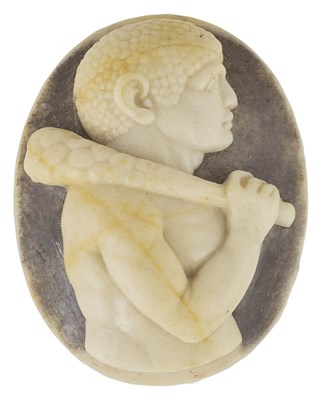 Lot 332 - A RENAISSANCE CHALCEDONY CAMEO 'HERCULES'