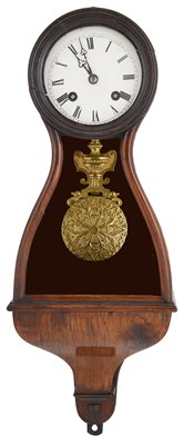 Lot 340 - A FRENCH WALNUT BRACKET CLOCK