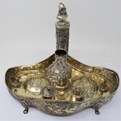 Lot 346 - A GERMAN SILVER-GILT DESK ORNAMENT