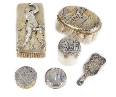 Lot 359 - A SILVER-GILT PART TOILET SET