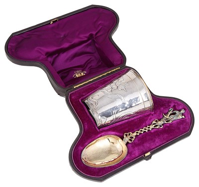 Lot 386 - A GERMAN SILVER BEAKER