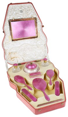 Lot 431 - A GEORGE V SILVER-GILT AND ENAMEL TEN-PIECE DRESSING SET