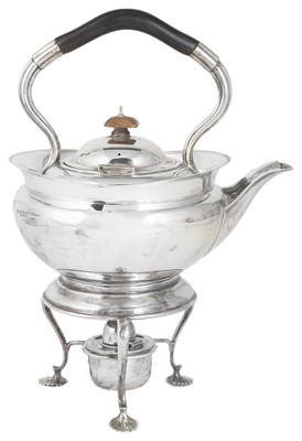 Lot 438 - AN EDWARDIAN SILVER TEA KETTLE ON STAND WITH BURNER