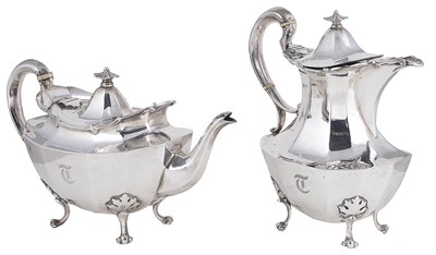 Lot 439 - ËœA SCOTTISH GEORGE V SILVER TEAPOT AND A HOT WATER JUG