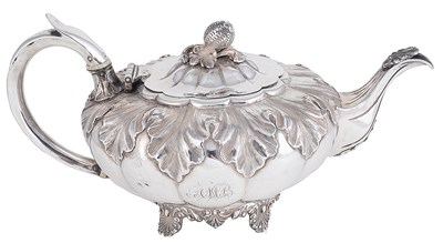 Lot 457 - ËœA VICTORIAN SILVER TEAPOT
