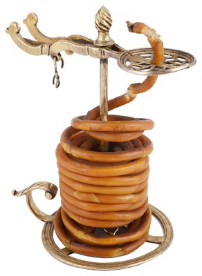 Lot 477 - A GEORGE III SILVER-GILT WAX JACK