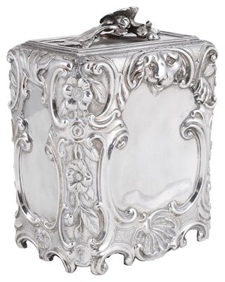 Lot 494 - A GEORGE II SILVER TEA CADDY