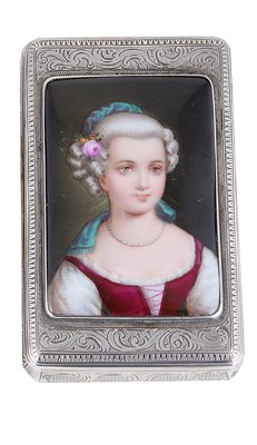 Lot 550 - AN AUSTRO-HUNGARIAN SILVER SNUFF BOX