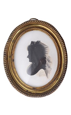 Lot 559 - A SILHOUETTE OF A LADY