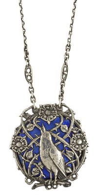 Lot 579 - ARTS & CRAFTS SILVER & ENAMEL NECKLACE
