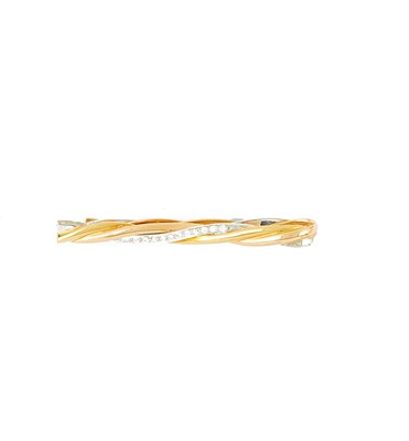 Lot 604 - THREE COLOUR AND DIAMOND TIE CLIP