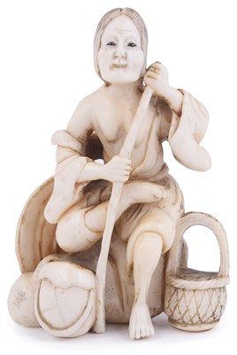 Lot 135 - ~IVORY NETSUKE OF THE POETESS ONO NO KOMACHI