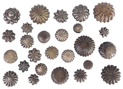 Lot 274 - A COLLECTION OF TWENTY-SIX BRONZE OPIUM WEIGHTS
