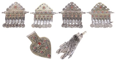 Lot 280 - SIX TURKMEN PENDANTS
