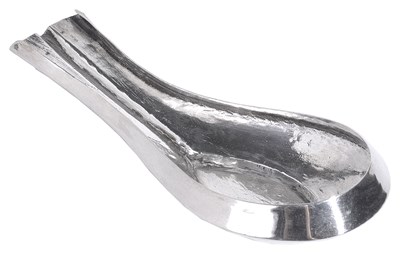 Lot 292 - A SMALL SILVER RITUAL VESSEL