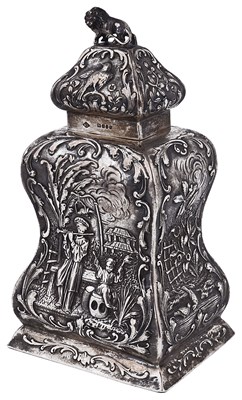 Lot 476 - A GERMAN SILVER TEA CADDY AND COVER