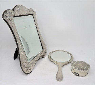 Lot 505 - ~A SILVER-MOUNTED FRAME