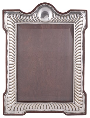 Lot 527 - A VICTORIAN SILVER-MOUNTED PHOTOGRAPH FRAME