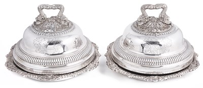 Lot 558 - A PAIR OF GEORGE III SILVER VEGETABLE DISHES AND COVERS