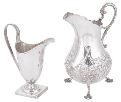 Lot 559 - A WILLIAM IV SILVER CREAM JUG