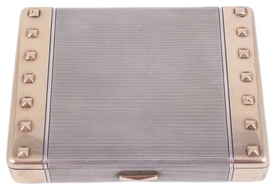 Lot 589 - A FRENCH SILVER AND GOLD CIGARETTE CASE