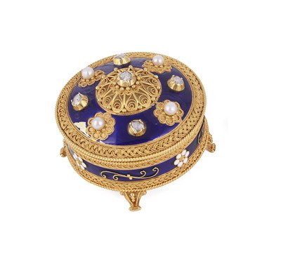 Lot 595 - A JEWELLED GOLD AND ENAMELLED BOX AND COVER